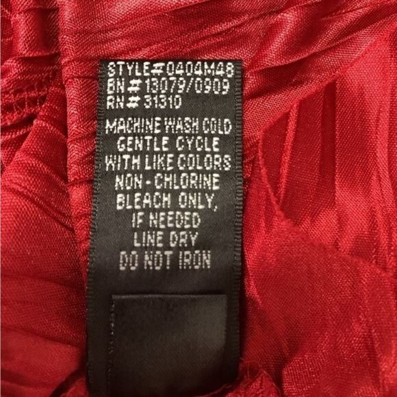 AGB Women’s Sleeveless Scoop Neck Ruffle Layered Blouse, Red, size L - Picture 6 of 6